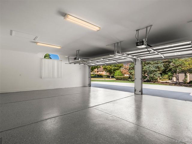 22463 Norfolk Court, Novi, MI 48374