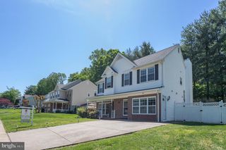 6193 OAKLAWN LN, Woodbridge, VA 22193