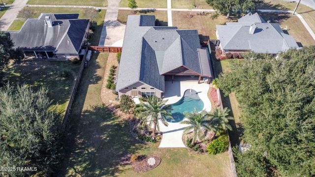 103 Piedmont Lane, Youngsville, LA 70592