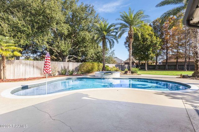 103 Piedmont Lane, Youngsville, LA 70592