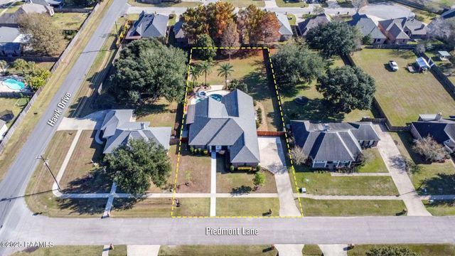 103 Piedmont Lane, Youngsville, LA 70592