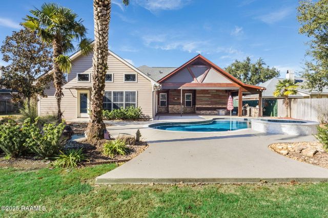 103 Piedmont Lane, Youngsville, LA 70592