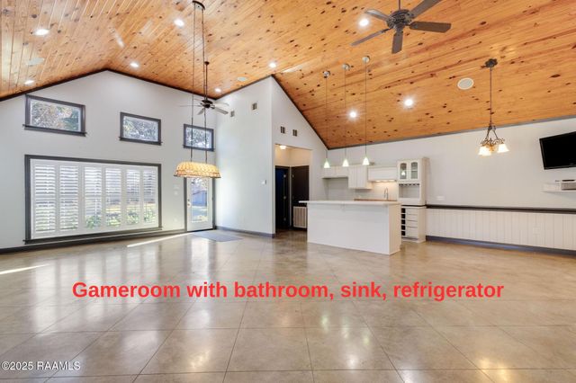 103 Piedmont Lane, Youngsville, LA 70592