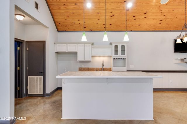 103 Piedmont Lane, Youngsville, LA 70592