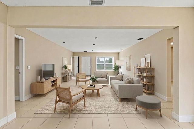 11351 NW 40th Place, Sunrise, FL 33323