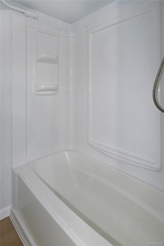 3440 E 10 Mile Mile Road, Warren, MI 48091