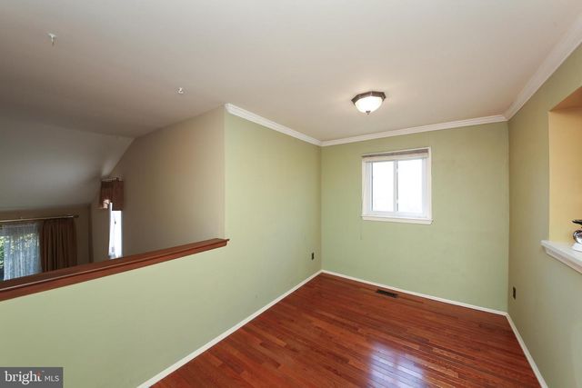 110 PALACE CT, Chalfont, PA 18914