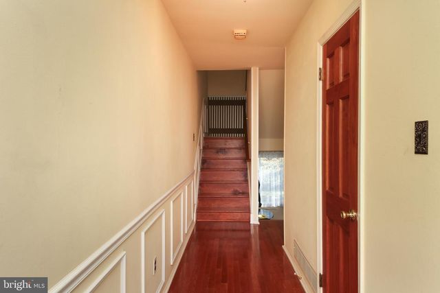 110 PALACE CT, Chalfont, PA 18914