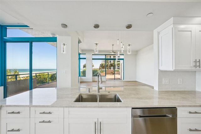 1520 GULF BOULEVARD 202, Clearwater Beach, FL 33767