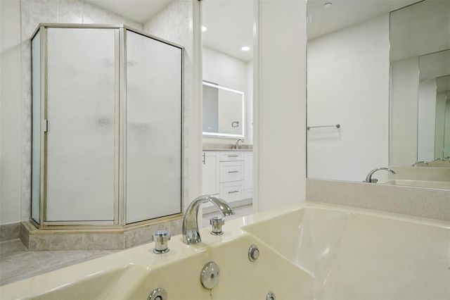 1520 GULF BOULEVARD 202, Clearwater Beach, FL 33767