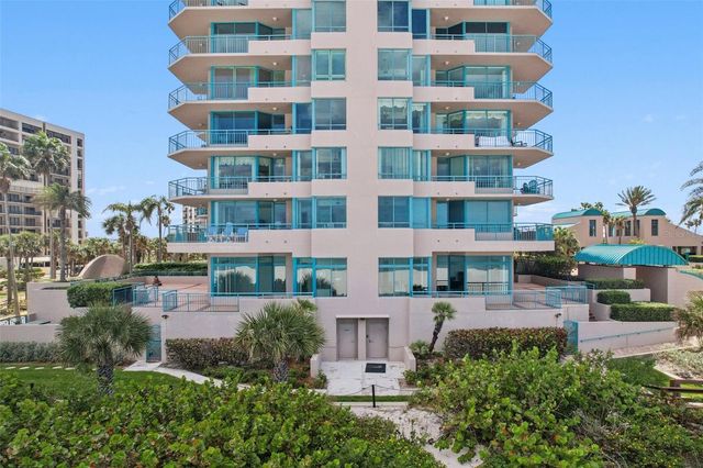 1520 GULF BOULEVARD 202, Clearwater Beach, FL 33767