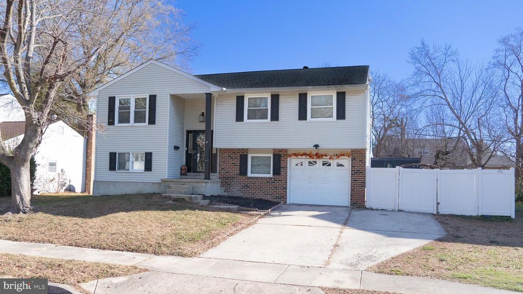 750 MILLER DR, Dover, DE 19901