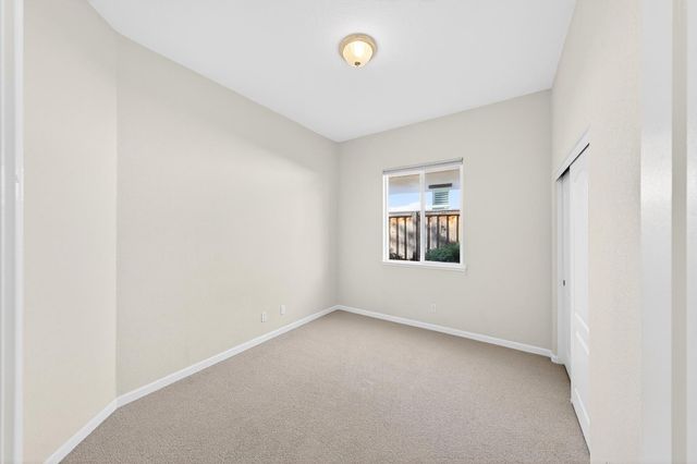 2033 Dorrington Dr, Roseville, CA 95661