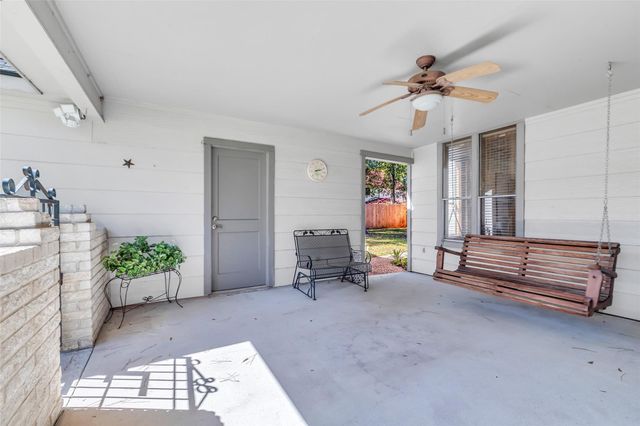 18303 Aldermoor Drive, Spring, TX 77388