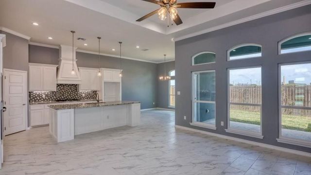 7738 Bison Dr, Corpus Christi, TX 78414
