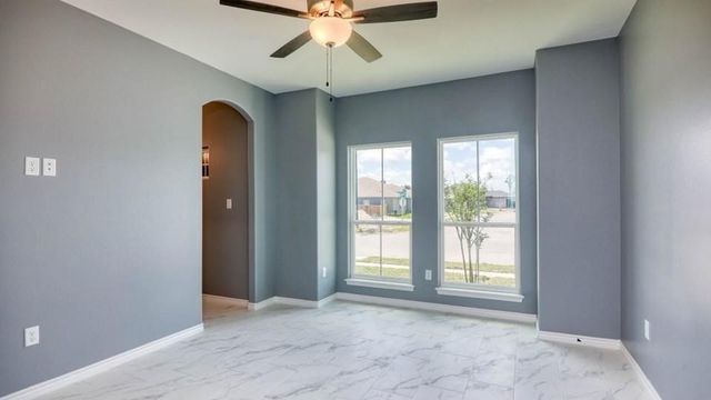 7738 Bison Dr, Corpus Christi, TX 78414