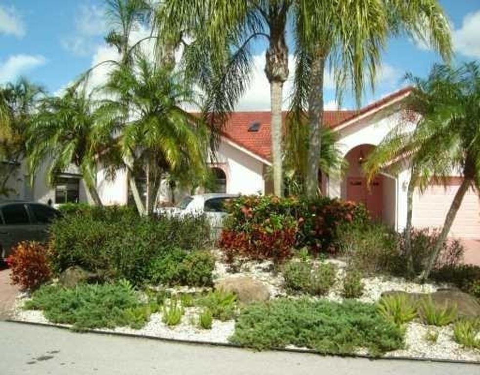 7710 NW 87th Avenue, Tamarac, FL 33321