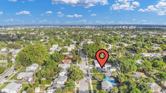 916 31ST Street, West Palm Beach, FL 33407
