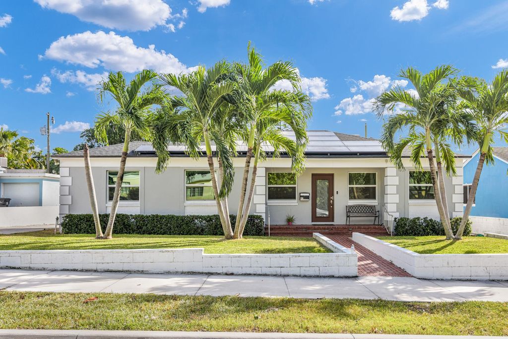 916 31ST Street, West Palm Beach, FL 33407