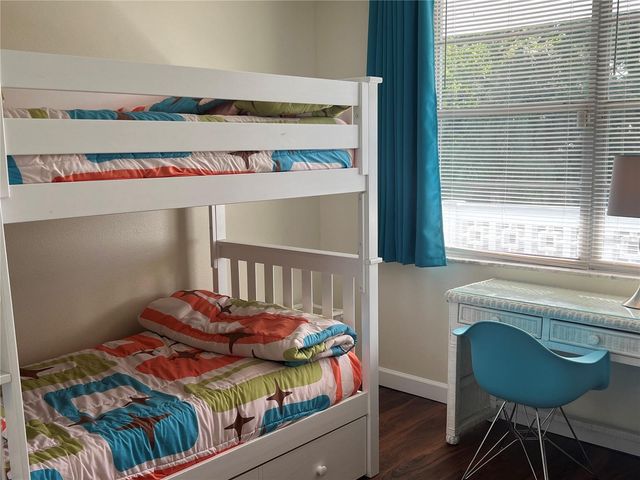 4720 LOCUST STREET NE 311, St Petersburg, FL 33703
