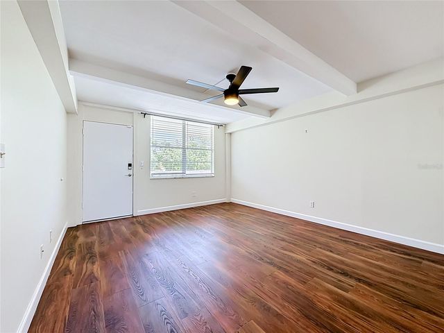 4720 LOCUST STREET NE 311, St Petersburg, FL 33703