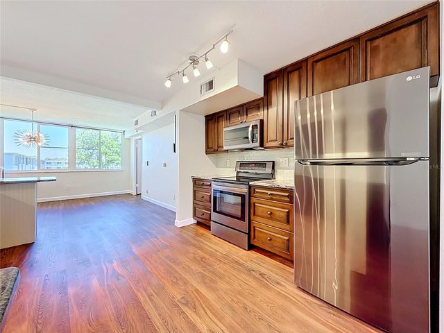 4720 LOCUST STREET NE 311, St Petersburg, FL 33703