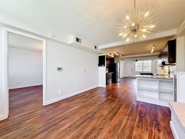 4720 LOCUST STREET NE 311, St Petersburg, FL 33703