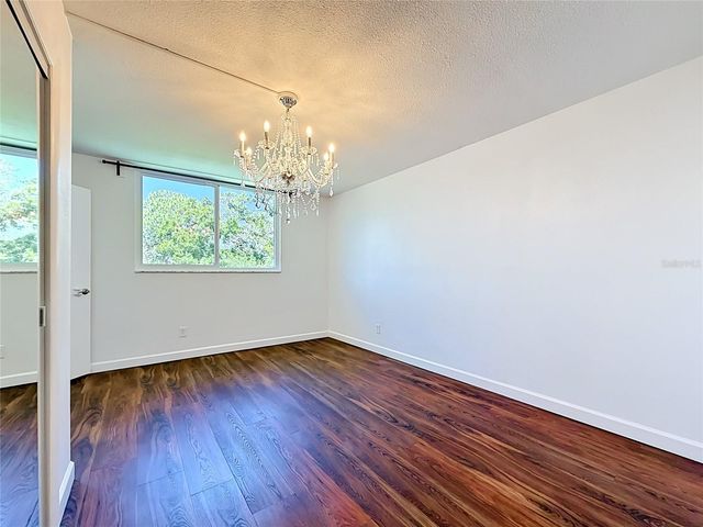 4720 LOCUST STREET NE 311, St Petersburg, FL 33703