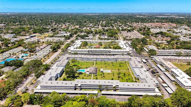 4720 LOCUST STREET NE 311, St Petersburg, FL 33703