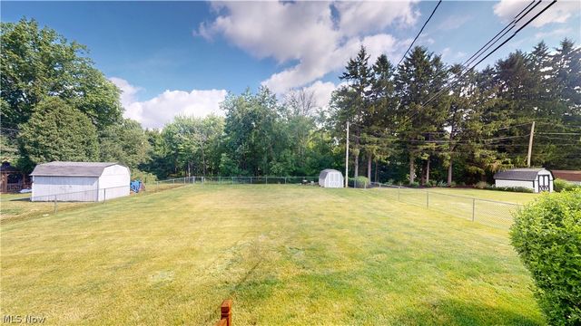 7420 Royalview Drive, Parma, OH 44129