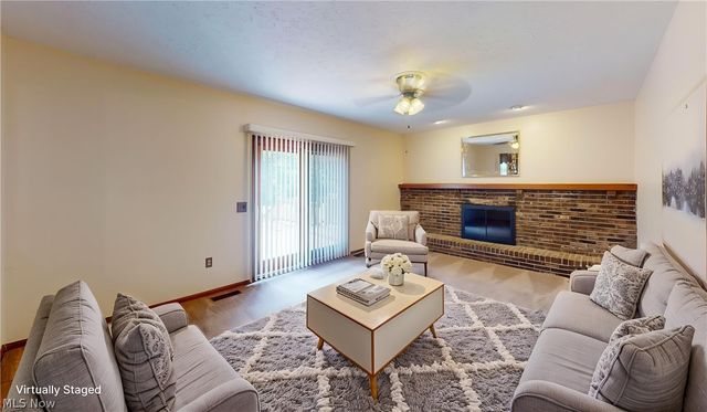 7420 Royalview Drive, Parma, OH 44129