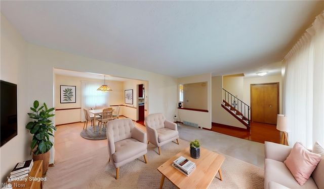 7420 Royalview Drive, Parma, OH 44129