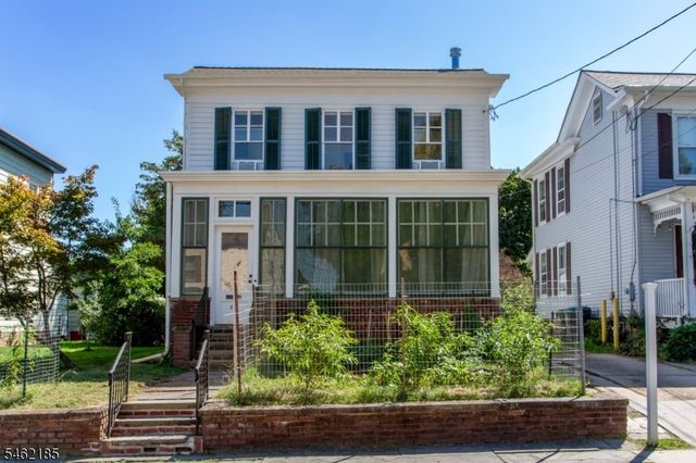 31 E Main St, Flemington Boro, NJ 08822