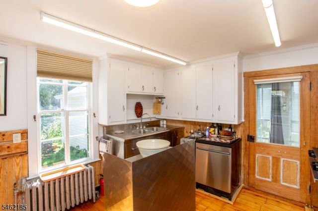31 E Main St, Flemington Boro, NJ 08822