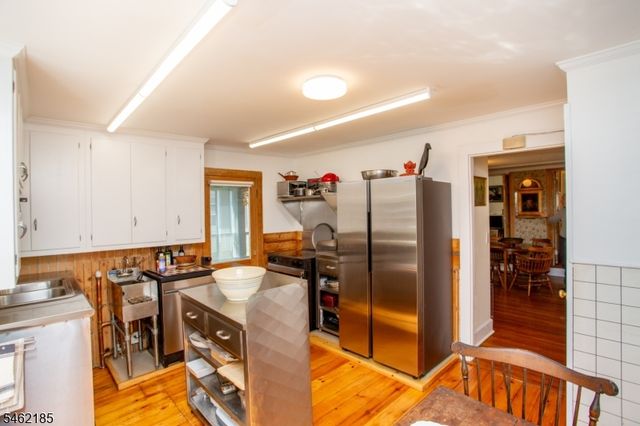 31 E Main St, Flemington Boro, NJ 08822