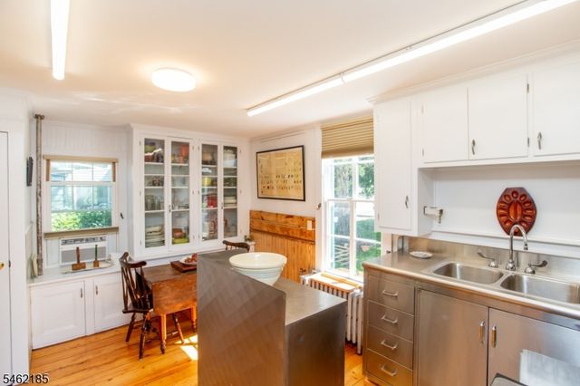 31 E Main St, Flemington Boro, NJ 08822