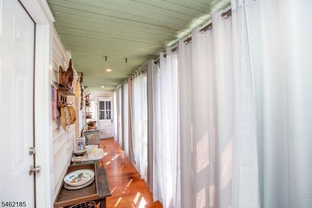31 E Main St, Flemington Boro, NJ 08822