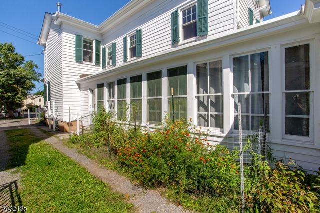 31 E Main St, Flemington Boro, NJ 08822