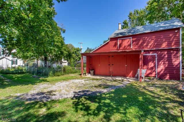 31 E Main St, Flemington Boro, NJ 08822