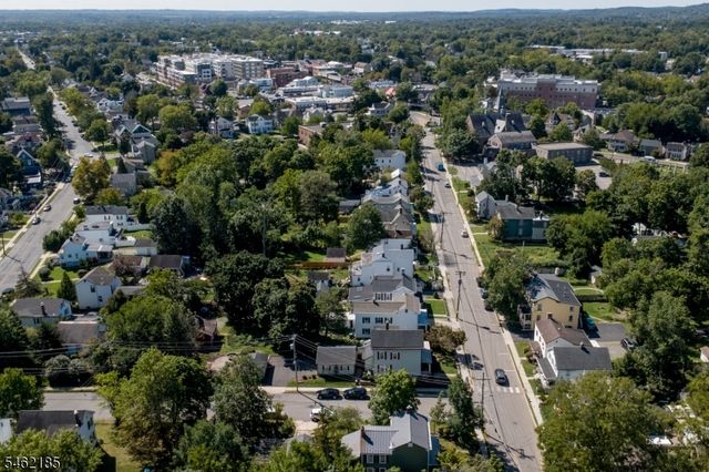 31 E Main St, Flemington Boro, NJ 08822