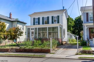 31 E Main St, Flemington Boro, NJ 08822