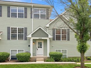 1693 W Turtle Creek Lane, Round Lake, IL 60073