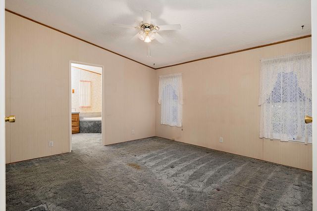 1570 S Peach Street SPC 4, Medford, OR 97501