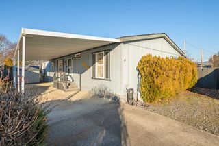 1570 S Peach Street SPC 4, Medford, OR 97501