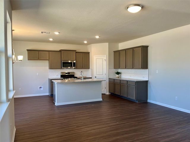 254 Brave ST, Kyle, TX 78640