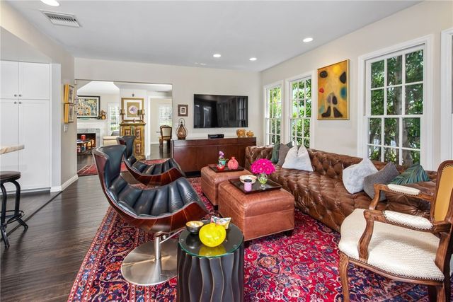 4323 Laurelgrove Avenue, Studio City, CA 91604