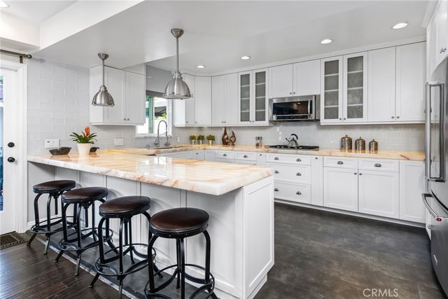 4323 Laurelgrove Avenue, Studio City, CA 91604