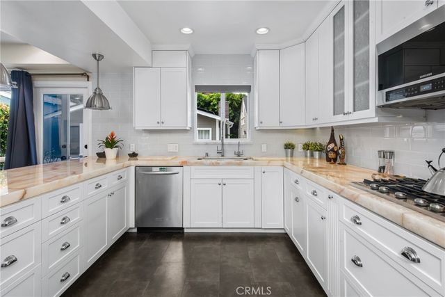 4323 Laurelgrove Avenue, Studio City, CA 91604