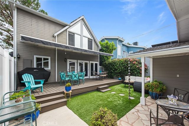 4323 Laurelgrove Avenue, Studio City, CA 91604