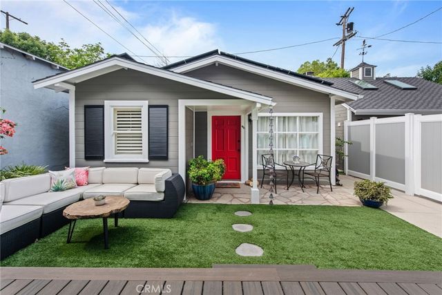 4323 Laurelgrove Avenue, Studio City, CA 91604